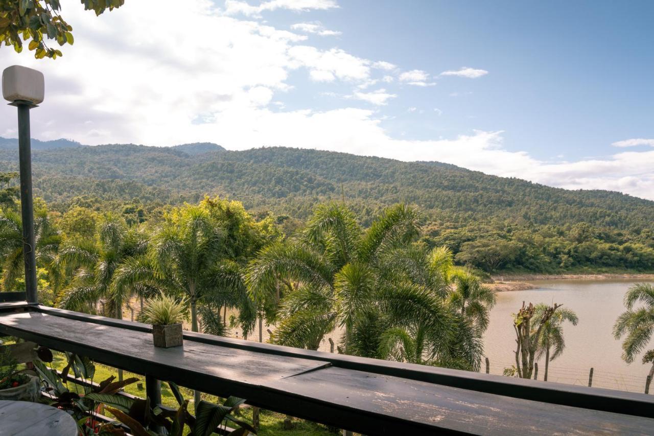 Kireethara Boutique Resort Chiang Mai Exteriör bild
